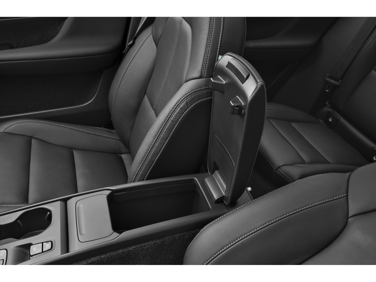 2026 Volvo XC40 Plus - Photo 27