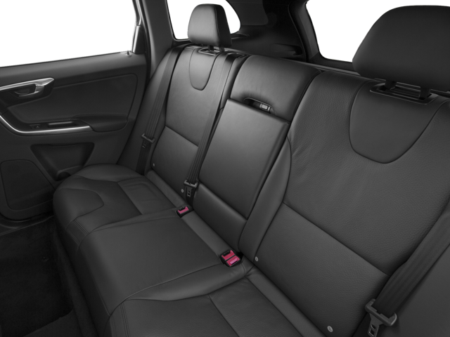 2016 Volvo XC60 T5 Platinum