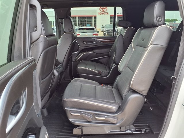 2024 Cadillac Escalade ESV Premium