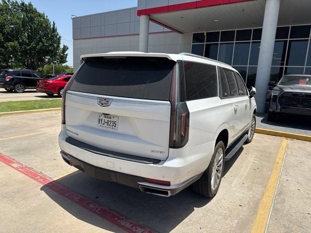 2024 Cadillac Escalade ESV Premium