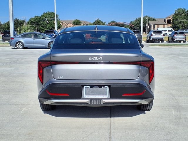 2025 Kia K4 LXS