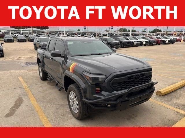 2025 Toyota Tacoma 4WD SR5