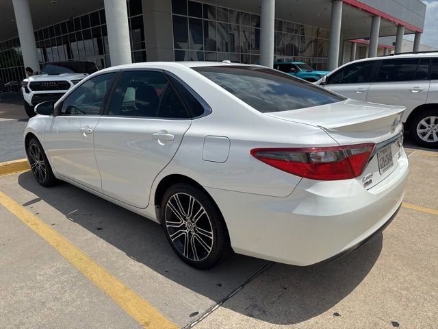 2016 Toyota Camry Special Edition