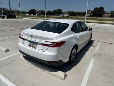 2025 Toyota Camry LE