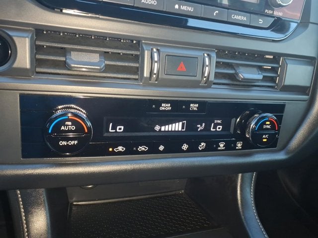 2025 Nissan Pathfinder S