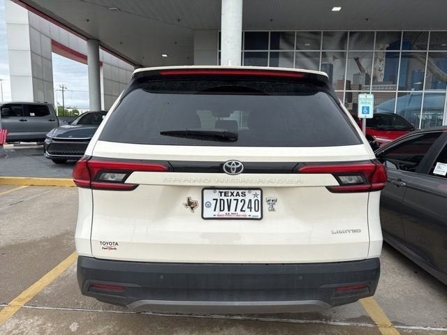 2024 Toyota Grand Highlander XLE