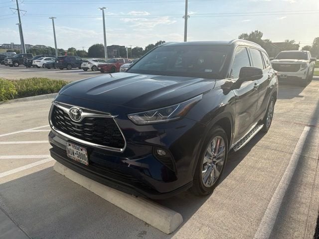 2025 Toyota Highlander Limited
