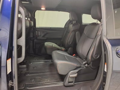 2022 Toyota Sienna XSE