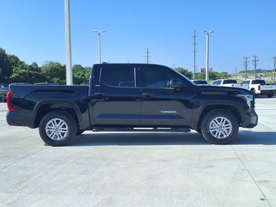 2022 Toyota Tundra 2WD SR5