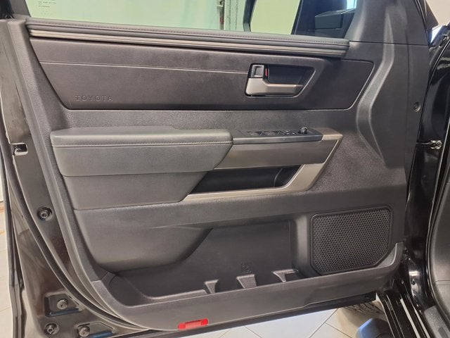 2025 Toyota Tundra 4WD SR5