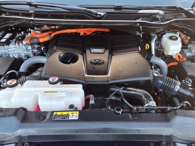 2025 Toyota Tundra 4WD Platinum
