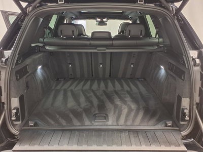 2025 BMW X5 M60i