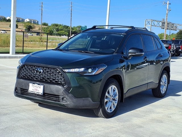 2025 Toyota Corolla Cross LE