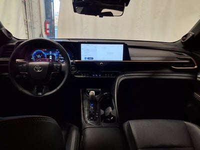 2025 Toyota Crown Signia XLE