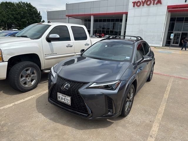 2024 Lexus UX 250h F SPORT Handling