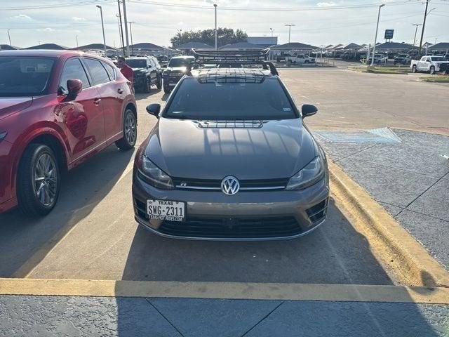 2016 Volkswagen Golf R DCC & Navigation 4Motion