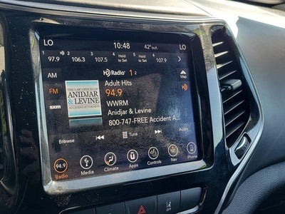 2019 Jeep Cherokee Overland