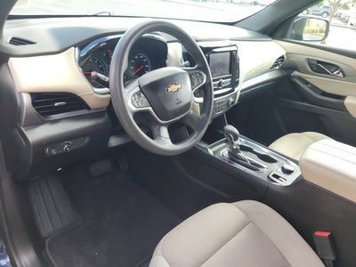 2023 Chevrolet Traverse LS