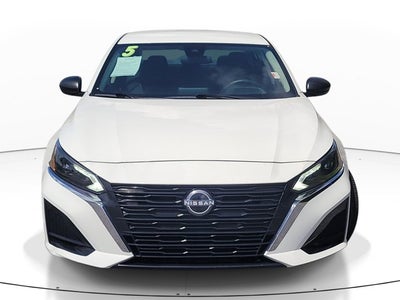 2025 Nissan Altima SV
