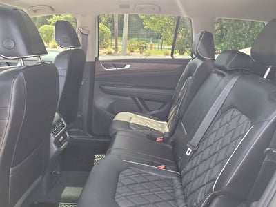 2024 Volkswagen Atlas 2.0T SEL Premium R-Line