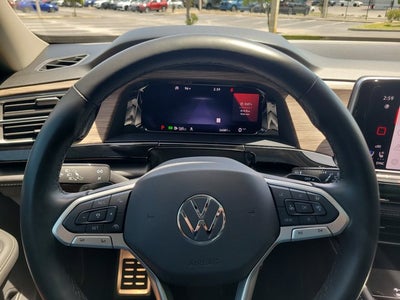 2024 Volkswagen Atlas 2.0T SEL Premium R-Line