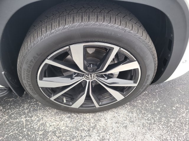 2024 Volkswagen Atlas 2.0T SEL Premium R-Line