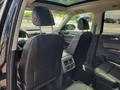 2023 Volkswagen Atlas 3.6L V6 SEL R-Line Black