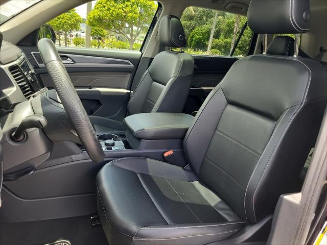 2023 Volkswagen Atlas 3.6L V6 SEL R-Line Black