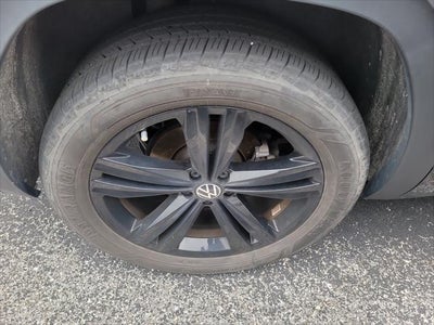 2023 Volkswagen Atlas 3.6L V6 SEL R-Line Black