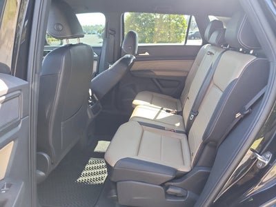 2023 Volkswagen Atlas Cross Sport 3.6L V6 SE with Technology