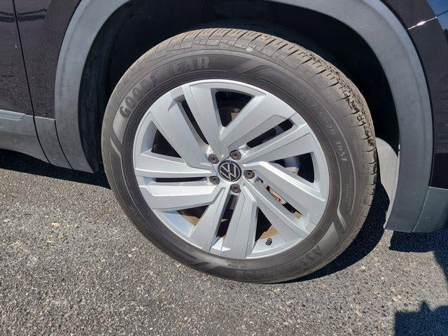 2023 Volkswagen Atlas Cross Sport 3.6L V6 SE with Technology