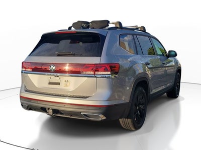 2024 Volkswagen Atlas 2.0T SE with Technology
