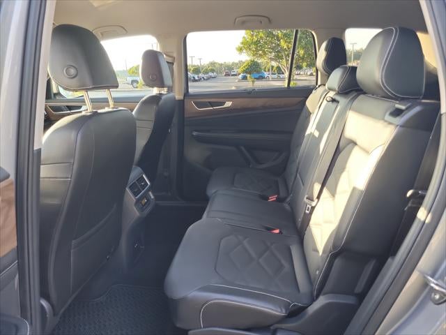 2024 Volkswagen Atlas 2.0T SE with Technology