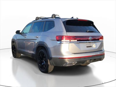 2024 Volkswagen Atlas 2.0T SE with Technology
