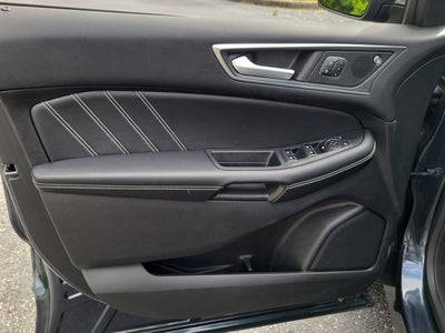 2022 Ford Edge ST