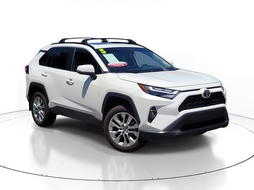 2025 Toyota RAV4 XLE Premium