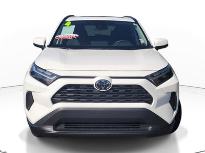 2024 Toyota RAV4 XLE