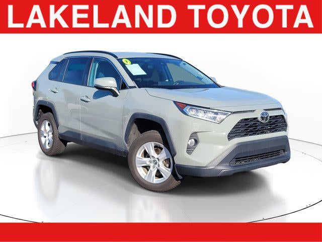 2020 Toyota RAV4 XLE
