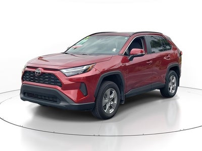 2025 Toyota RAV4 XLE