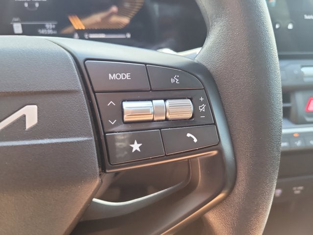 2025 Kia K4 LX