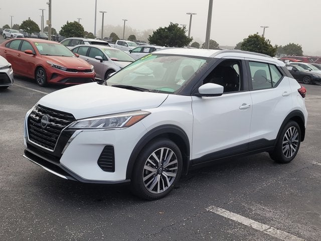 2023 Nissan Kicks SV