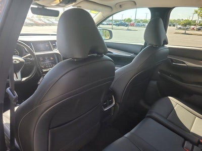 2023 INFINITI QX50 LUXE