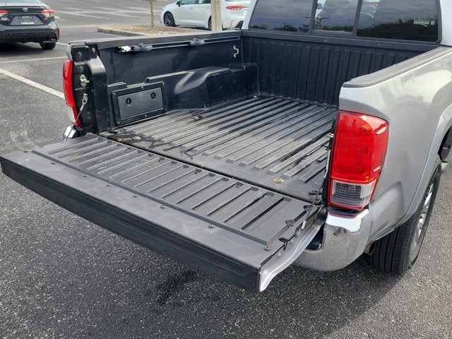 2017 Toyota TACOMA SR5 SR5