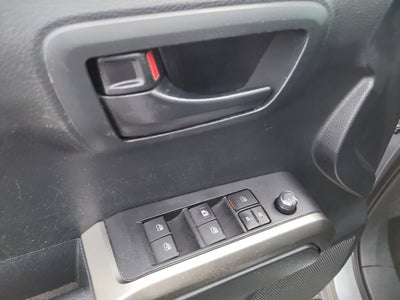 2017 Toyota TACOMA SR5 SR5