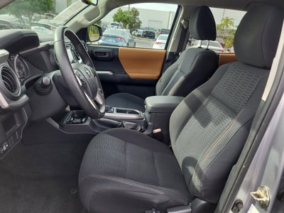 2017 Toyota TACOMA SR5 SR5