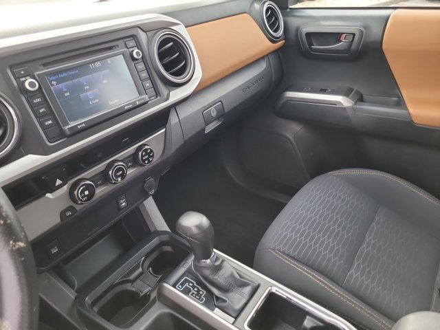 2017 Toyota TACOMA SR5 SR5