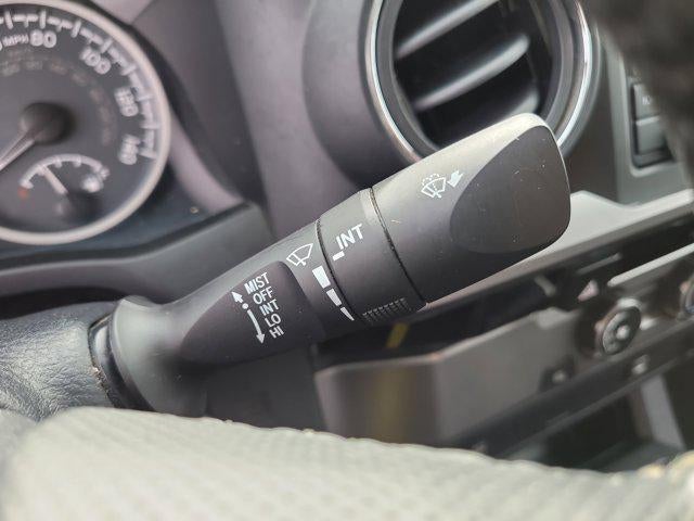 2017 Toyota TACOMA SR5 SR5