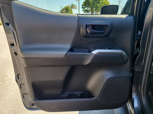 2023 Toyota TACOMA SR5 SR5
