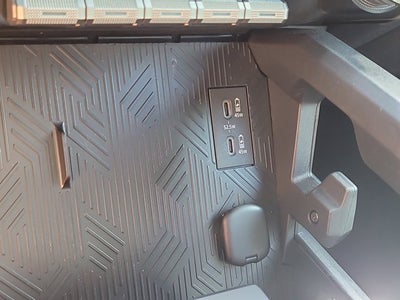 2024 Toyota TACOMA SR5 SR5