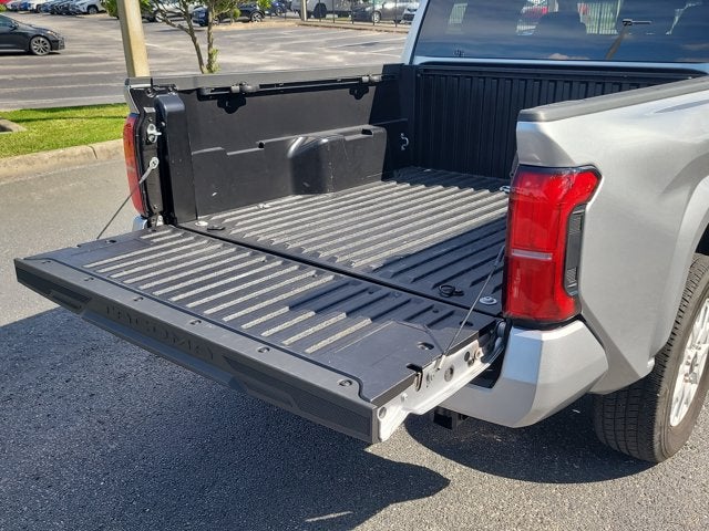 2024 Toyota Tacoma 2WD SR5